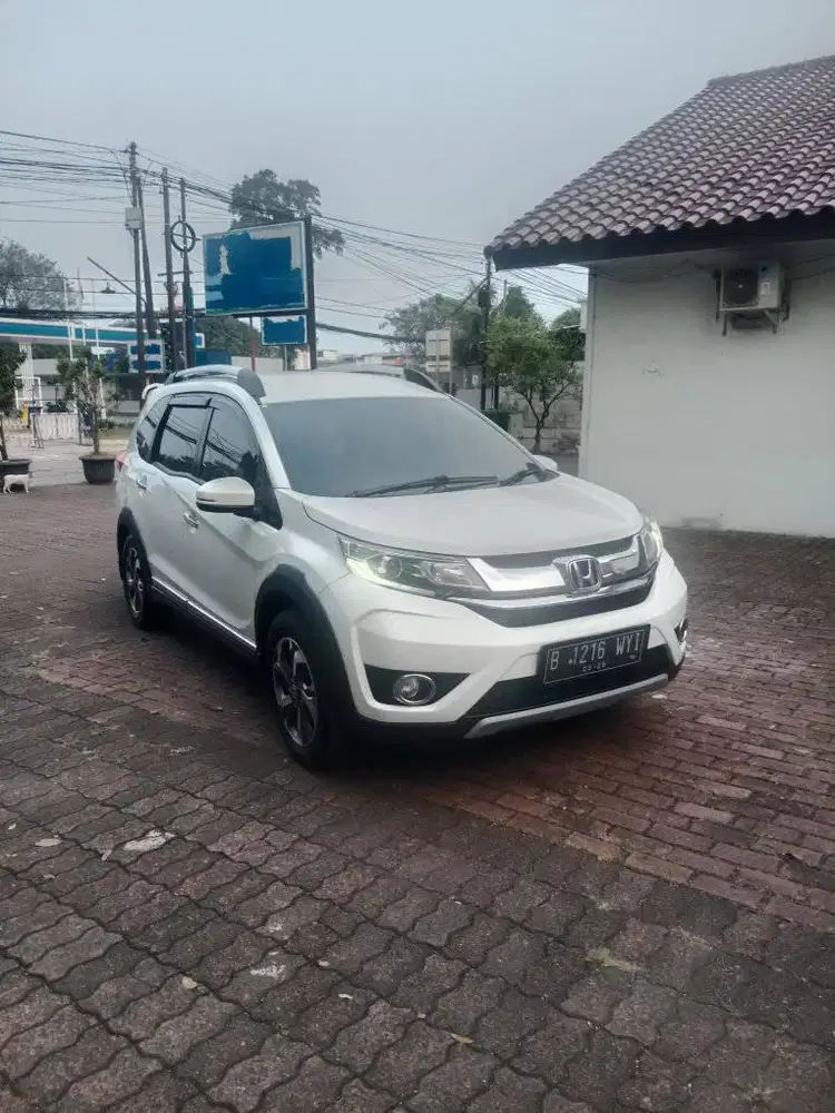 Honda BR-V  BRV 1.5 E AT MATIC CVT 2016