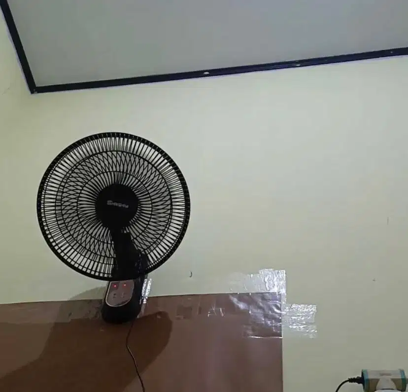 kipas remot elektonik