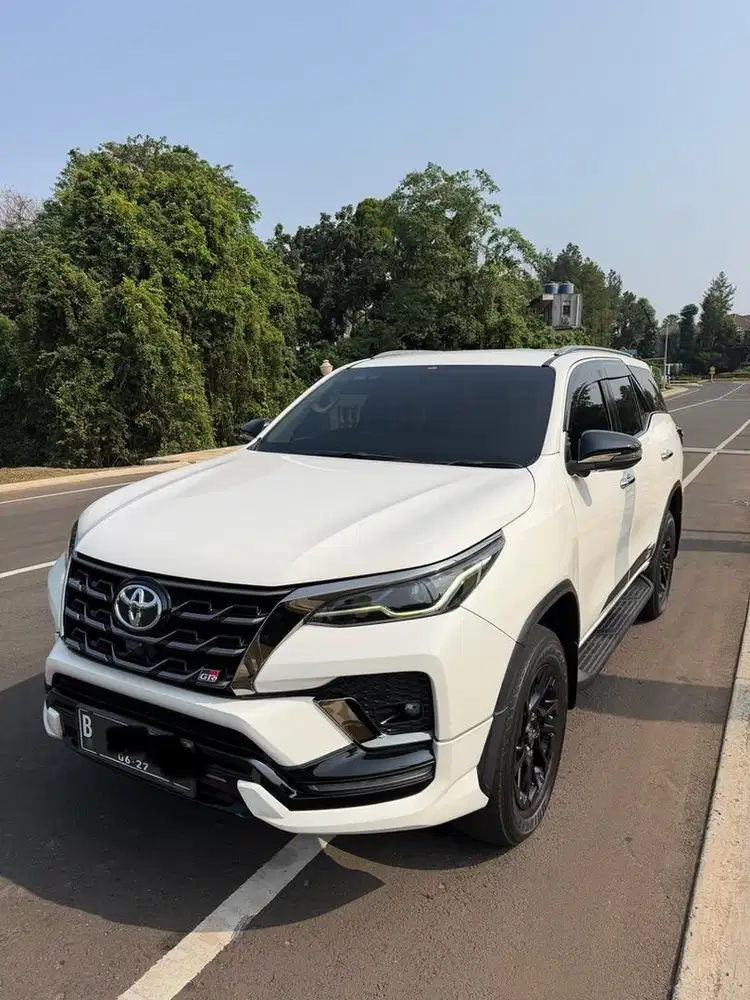 For Sale : Fortuner 2.8 GR 2022 Facelift