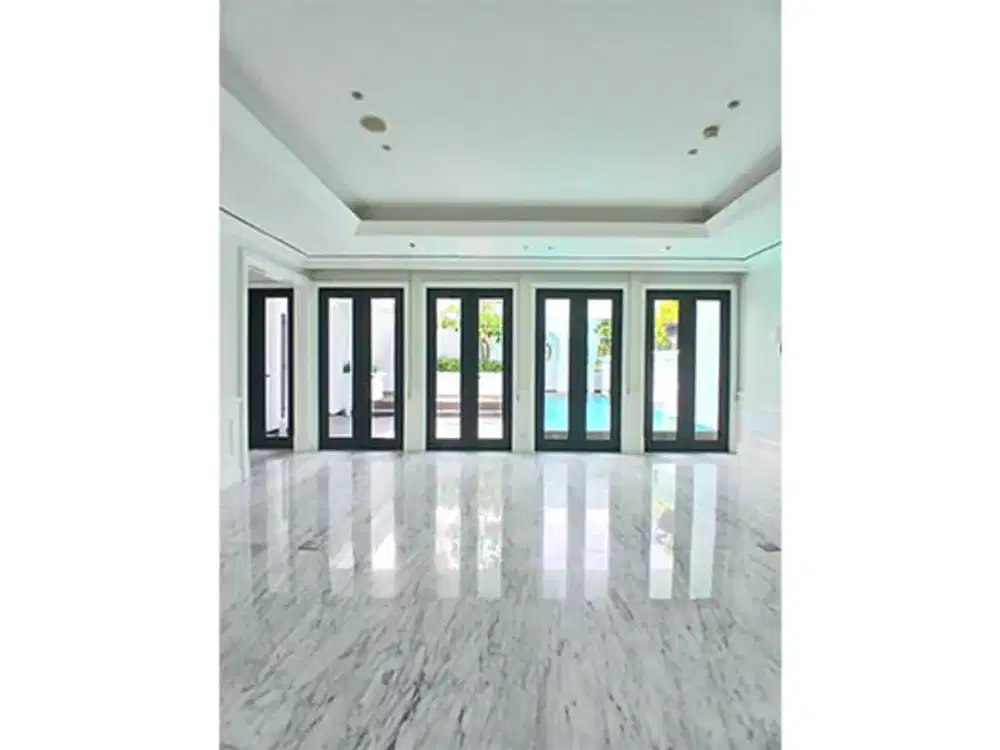 Disewa Apartemen Comte Manoir, Kebayoran Baru, luxury classic