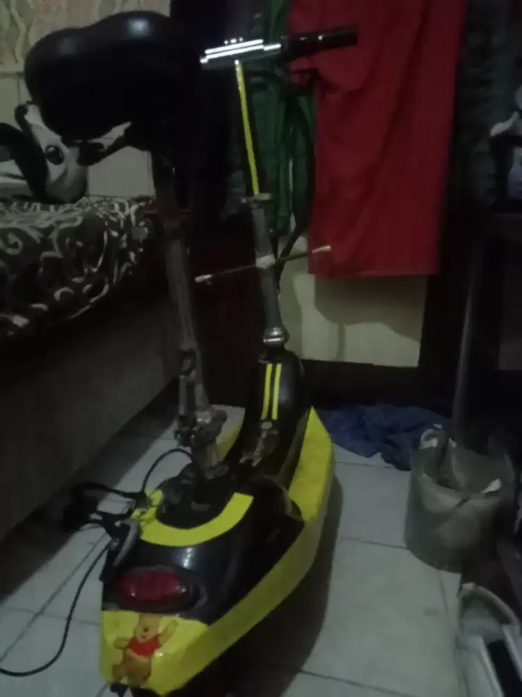 Skuter listrik mr jackie