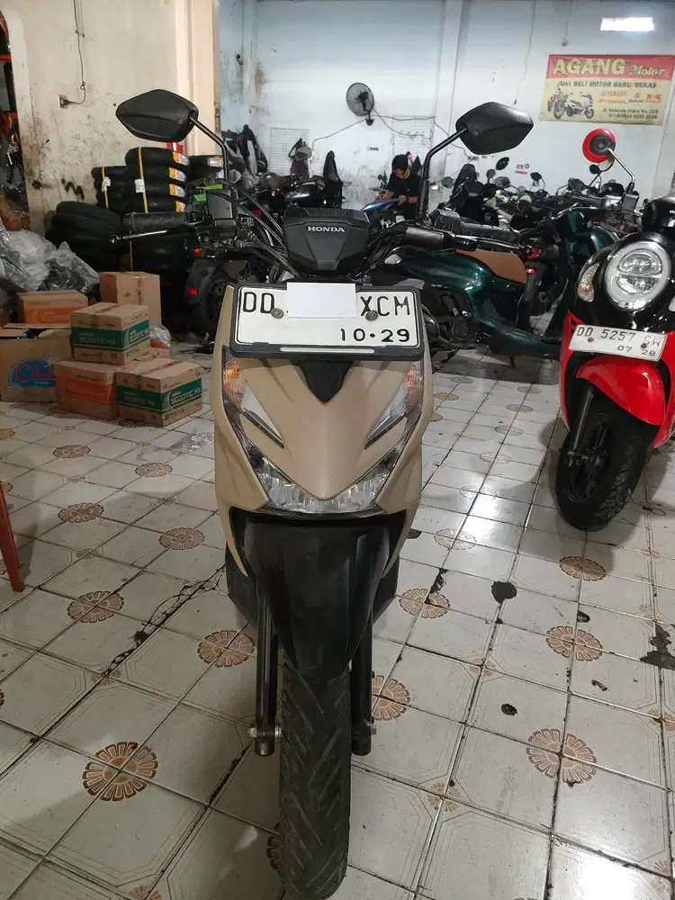 Honda Beat Street 2024 Cokelat
