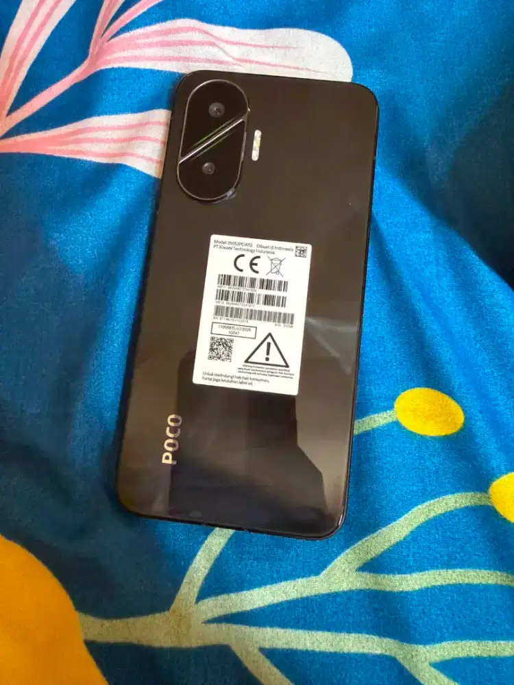 Poco F7 RAM 12 INTERNAL 512