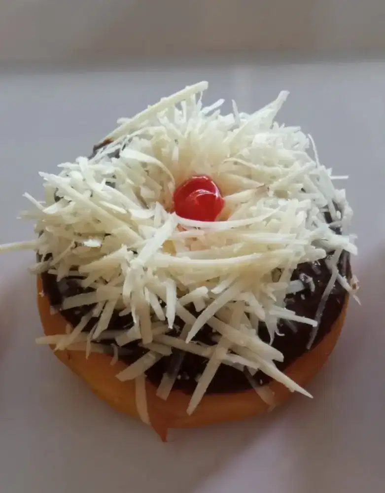 Penjaga outlet donat