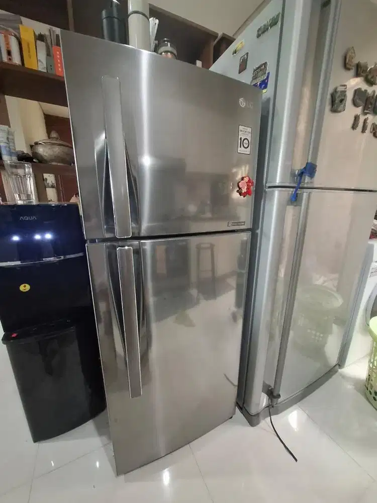 Kulkas 2 Pintu LG Smart Inverter