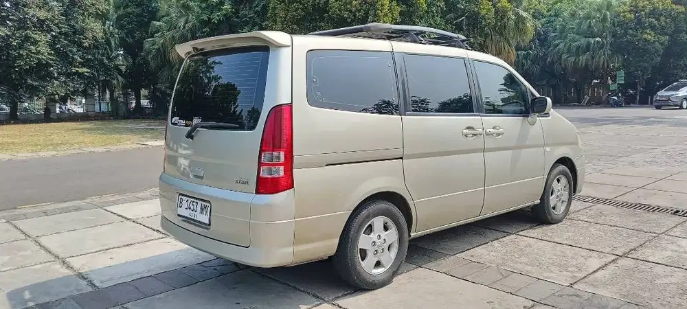 Nissan Serena HWS 2005 original