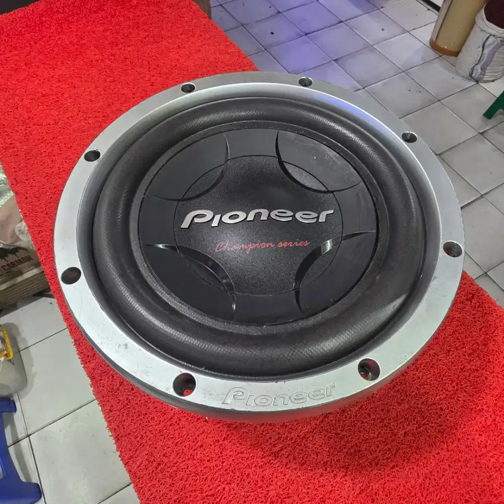 Subwoofer Pioneer Champions series TS-W307D4 Subwoofer Pioneer 12 in