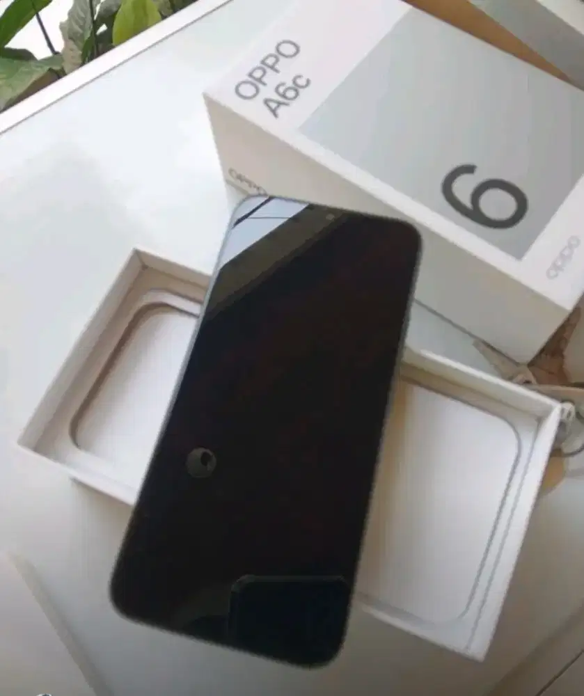 Hp Oppo A6c kondisi baru