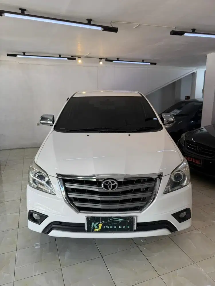 Toyota Kijang Innova 2014 G AT Diesel
