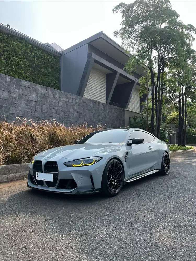 BMW M4 Competition G82 Akrapovic iDrive 8