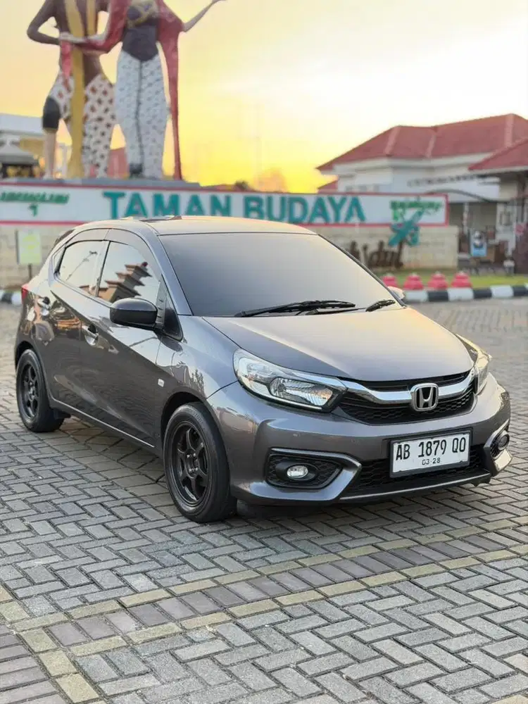 Honda Brio 1.2 E Matic 2023 Istimewa