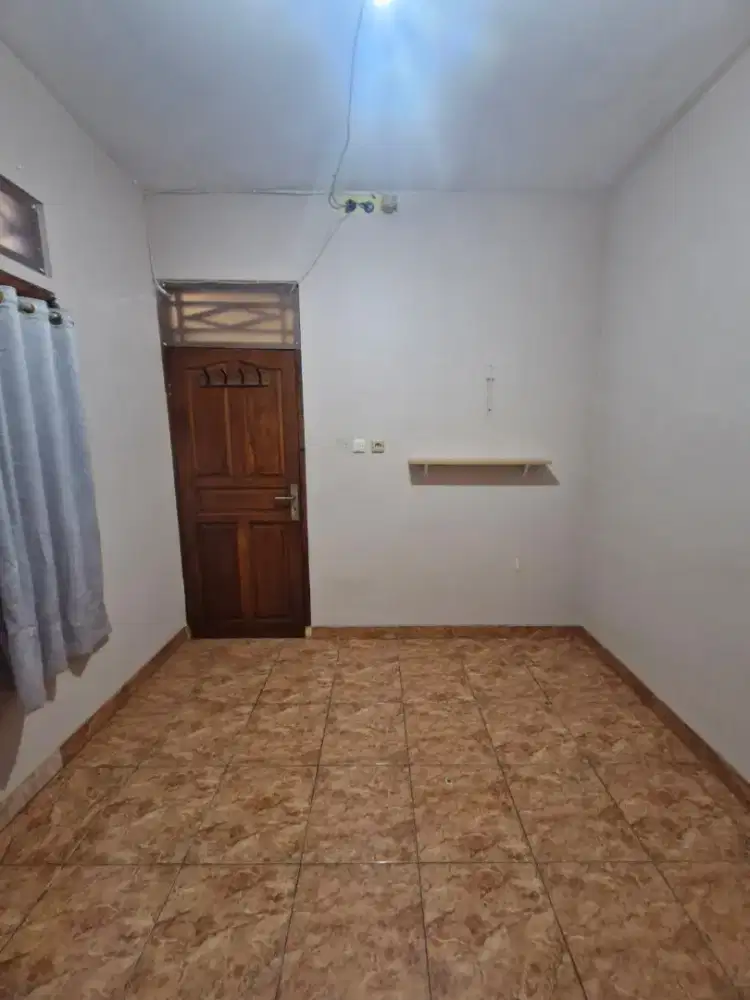 Kost putri untuk Karyawati Muslimah