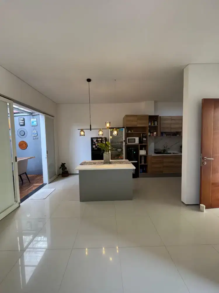 For Rent 3BR House Close To JB School And Sunset Road Seminyak Bali