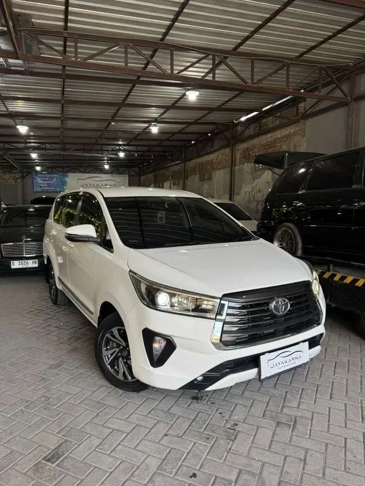 Toyota Kijang Innova 2021 2.4 V diesel