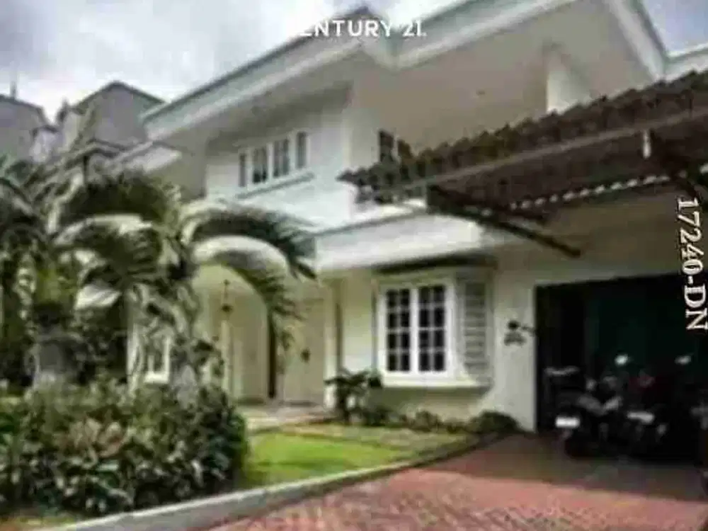 Dijual Luxury Home w swimming pool dekat senayan di simprug jkt sel