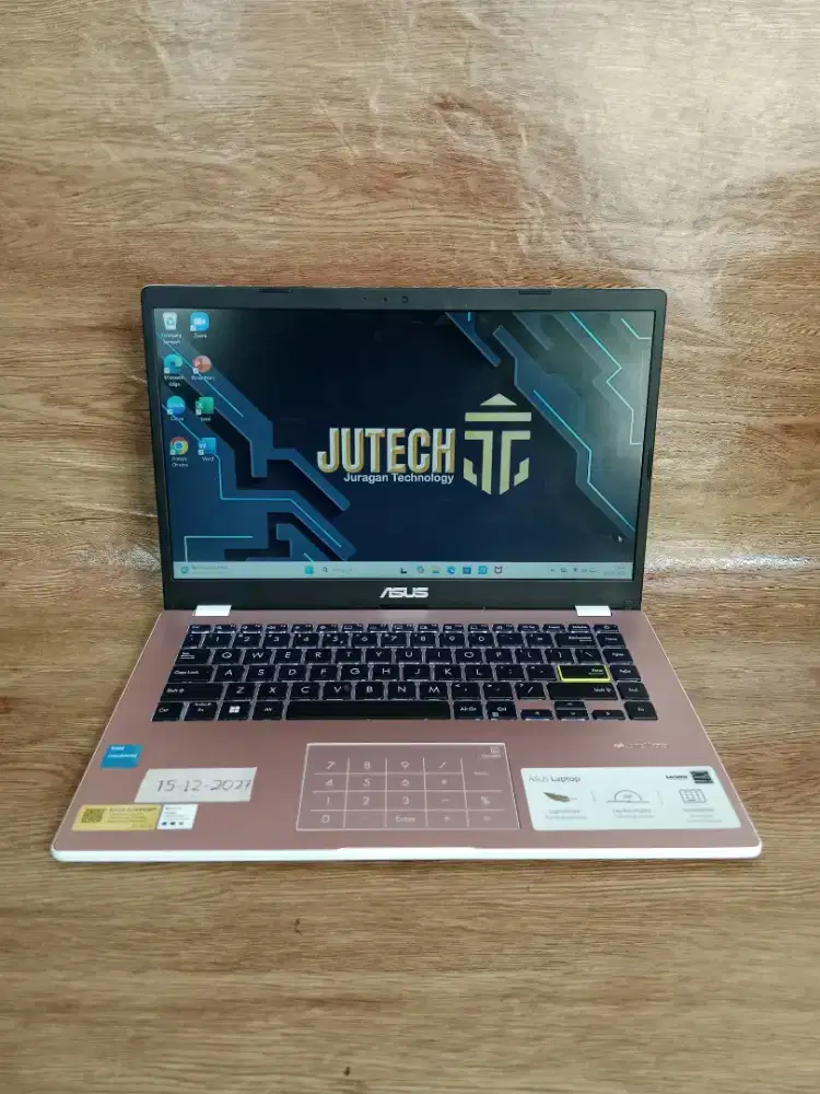 Laptop Asus VivoBook Slim Ram 8Gb bonus Mouse Baru Siap pakai