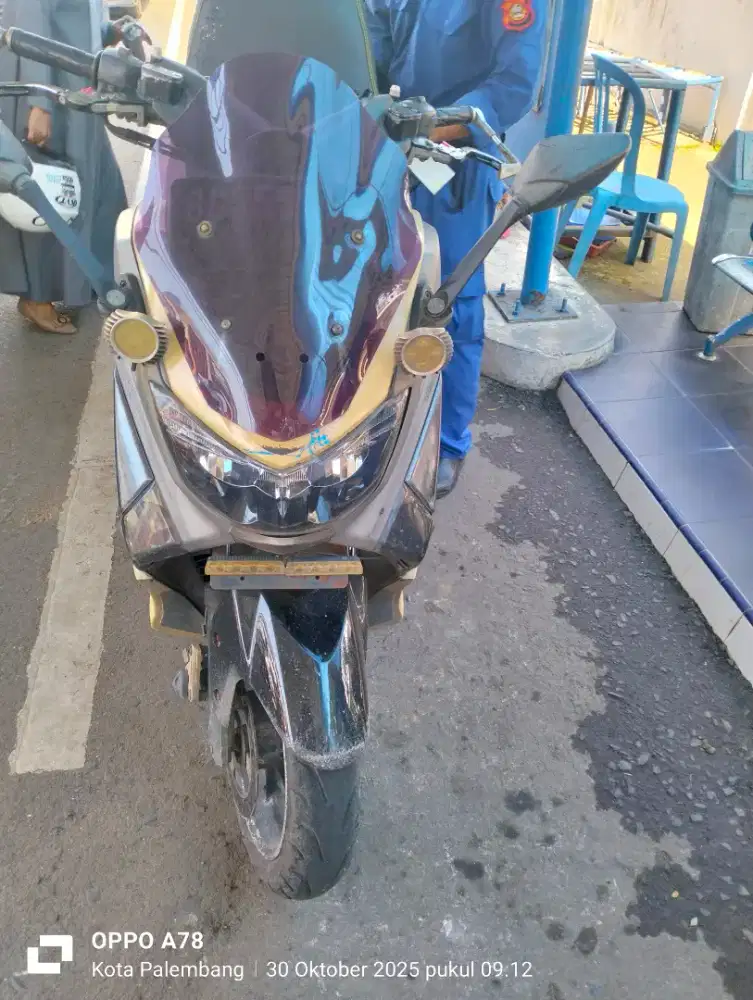 Nmax old 2015 pajak hidup Rp 15.000.000 (nego)