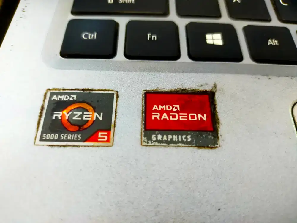 Dijual laptop Acer Aspire AMD RYZEN 5-5500U ram 8GB DDR4 SSD 256GB NVM