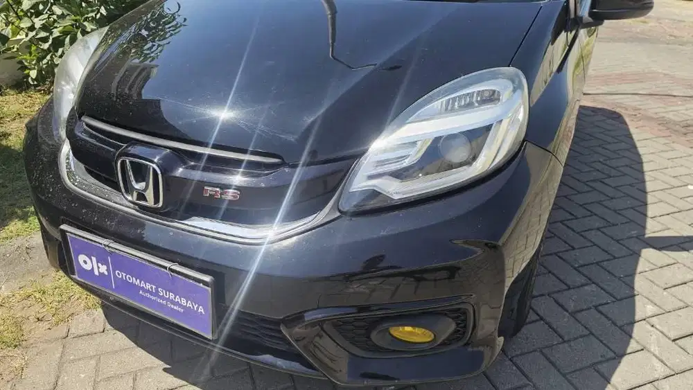 BRIO RS AT 2017 HITAM JL.KENJERAN OTOMART SURABAYA