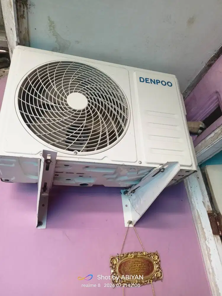 AC second,,, pemakaian blm lama,beli baru dijual Krn butuh