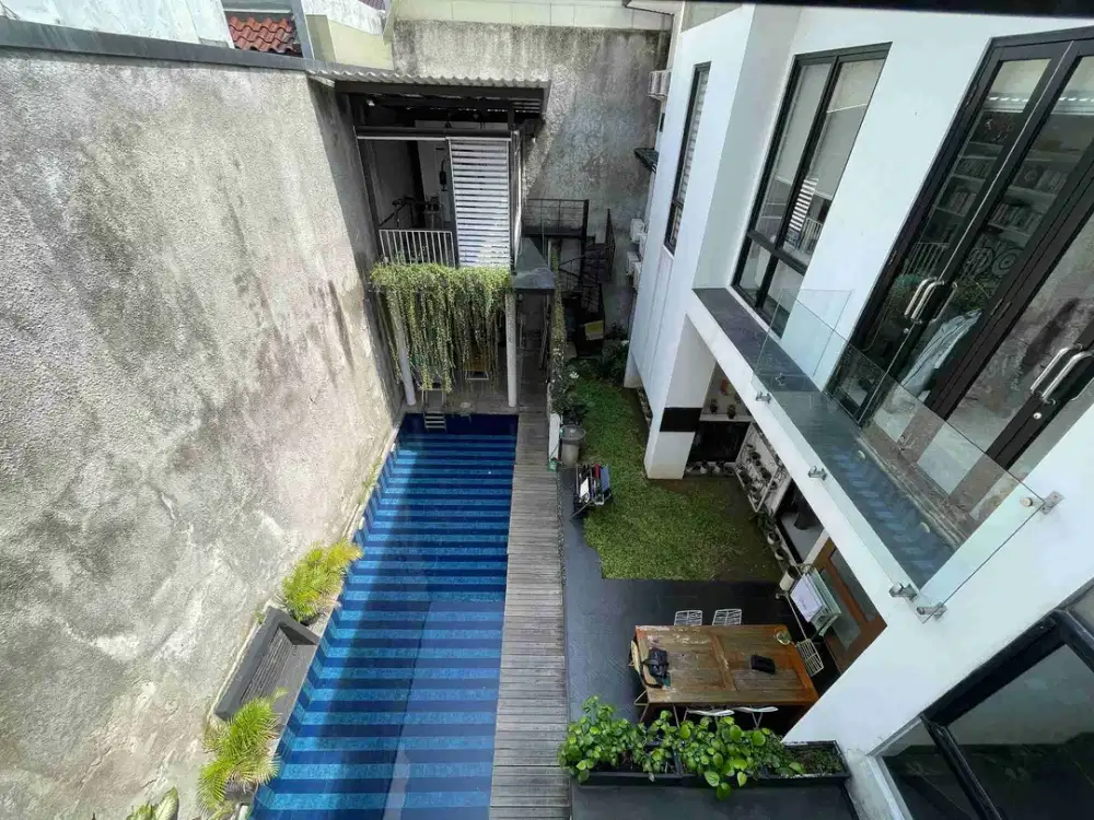 BU MURAH RUMAH KOLAM RENANG BOULEVARD KOTA WISATA CIBUBUR 10 MENIT KE TOL JATIKARYA CILEUNGSI