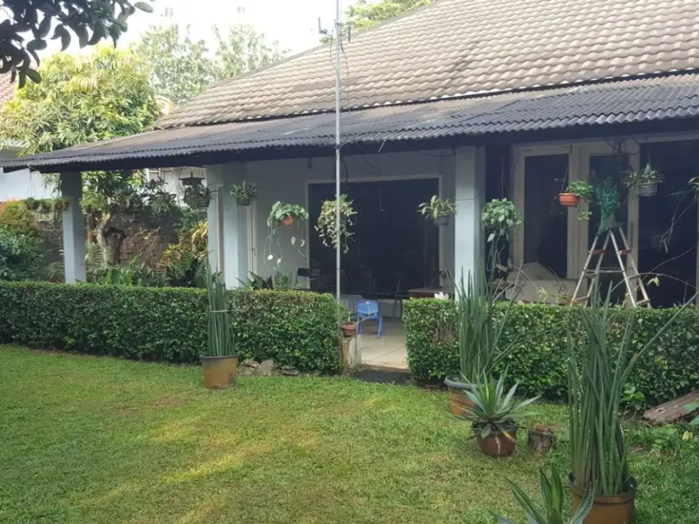 Rumah Hadap Barat 4 Kamar Nego siap huni di Komplek Arco, Sawangan Depok