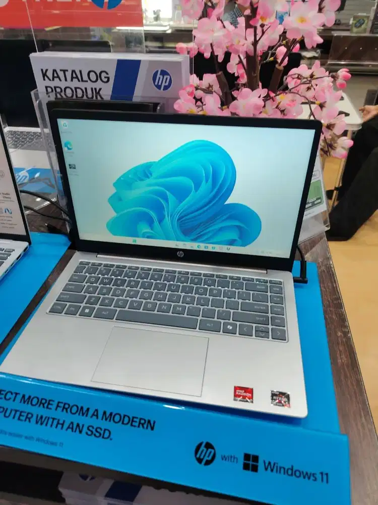 HP 14 EM0530AU Ryzen 5 7530U 8GB SSD 512GB 14′′ FHD W11+OH2024+M365