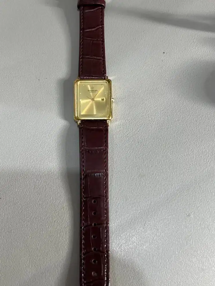 Jam tangan Raymond Weil 18K gold plated geneve date