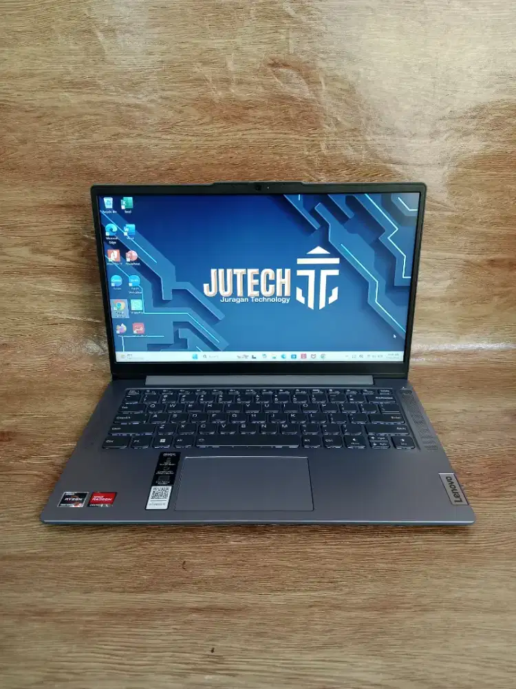 Laptop Lenovo Ideapad Slim 3 Ryzen 5 (7000) Ram 16GB bonus Mouse Baru