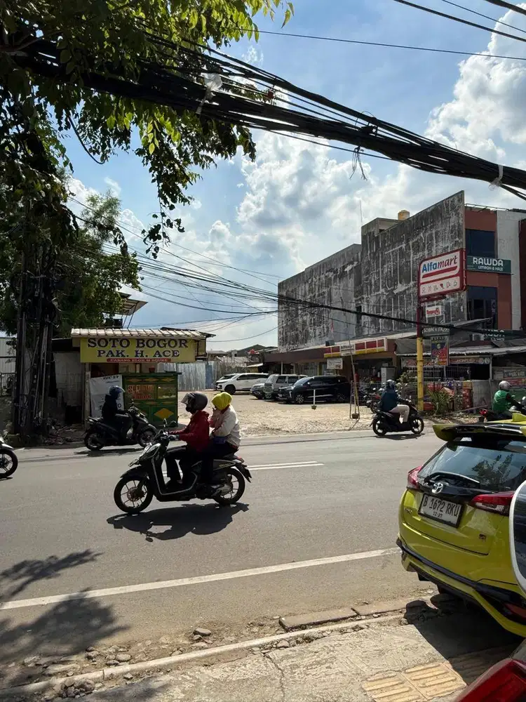 DISEWAKAN TANAH KOMERSIAL 1.300 m²  RC Veteran Bintaro Jakarta Selatan