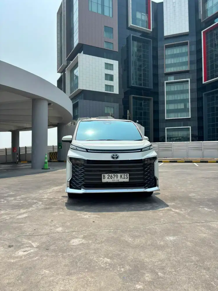Voxy 2.0 At 2023 DP 30jt