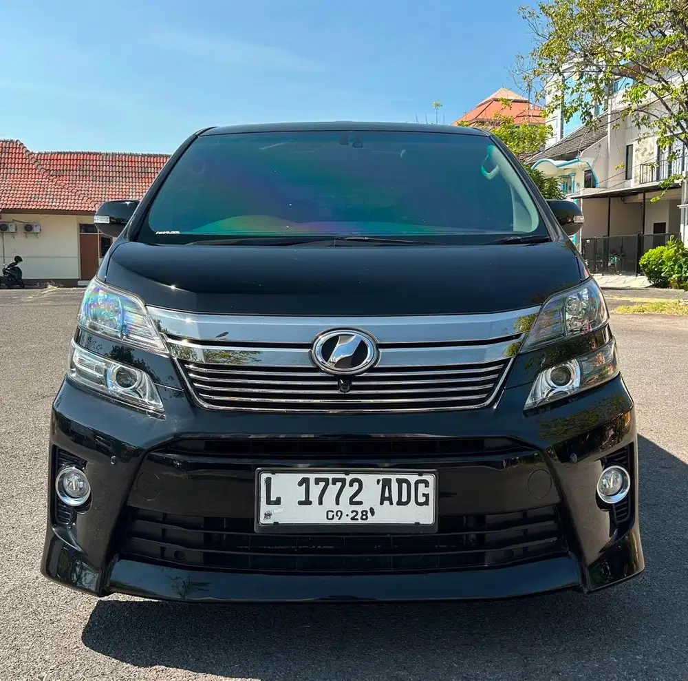 ISTIMEWAH LOW KM88rb - TOYOTA VELLFIRE 2.4 Z PREMIUM SOUND CBU 2012 AT