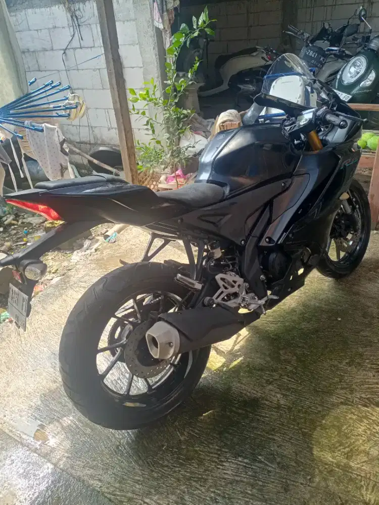 dijual sepeda r15 tahun 2023