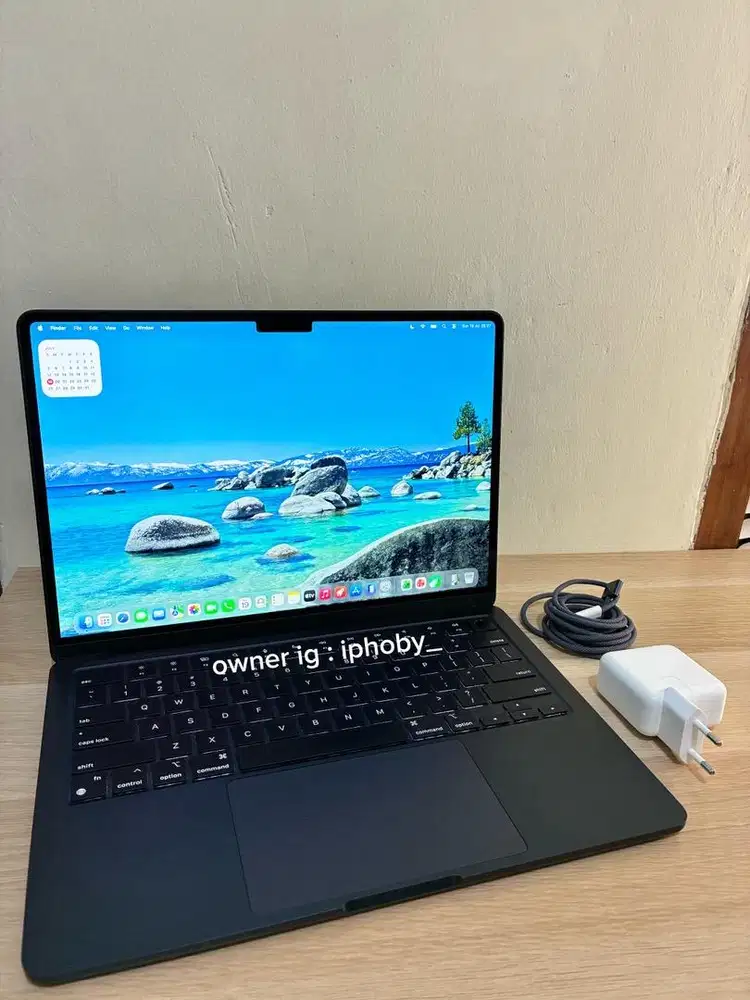 Macbook Air M2 ram 16gb/256 ibox like new