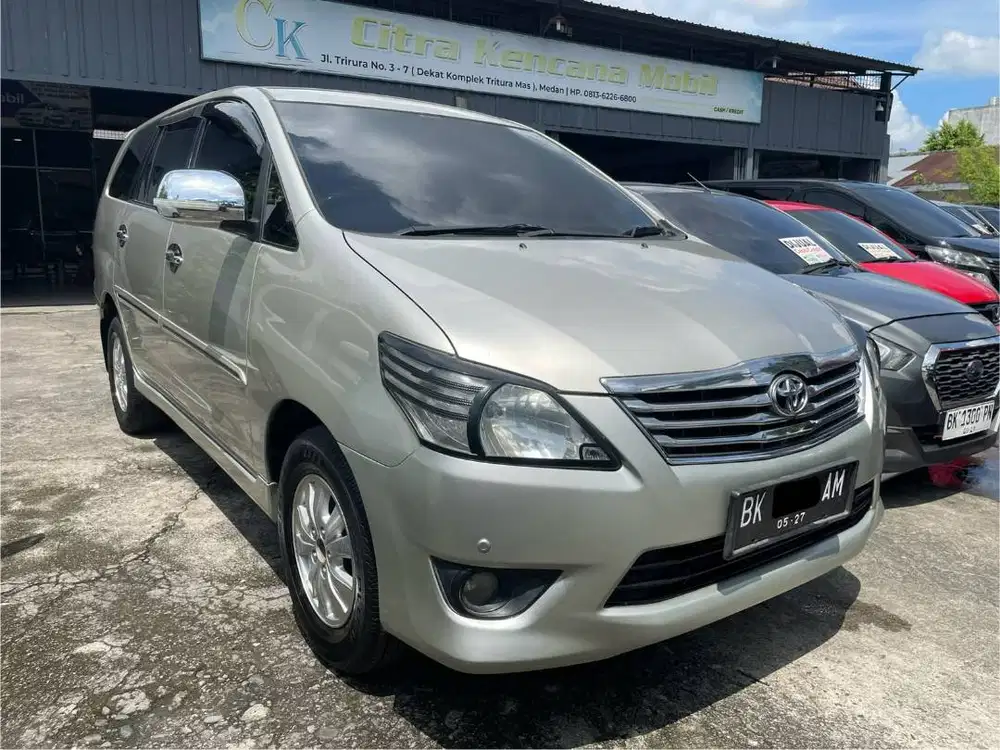 Toyota Innova V 2.0 Manual 2012