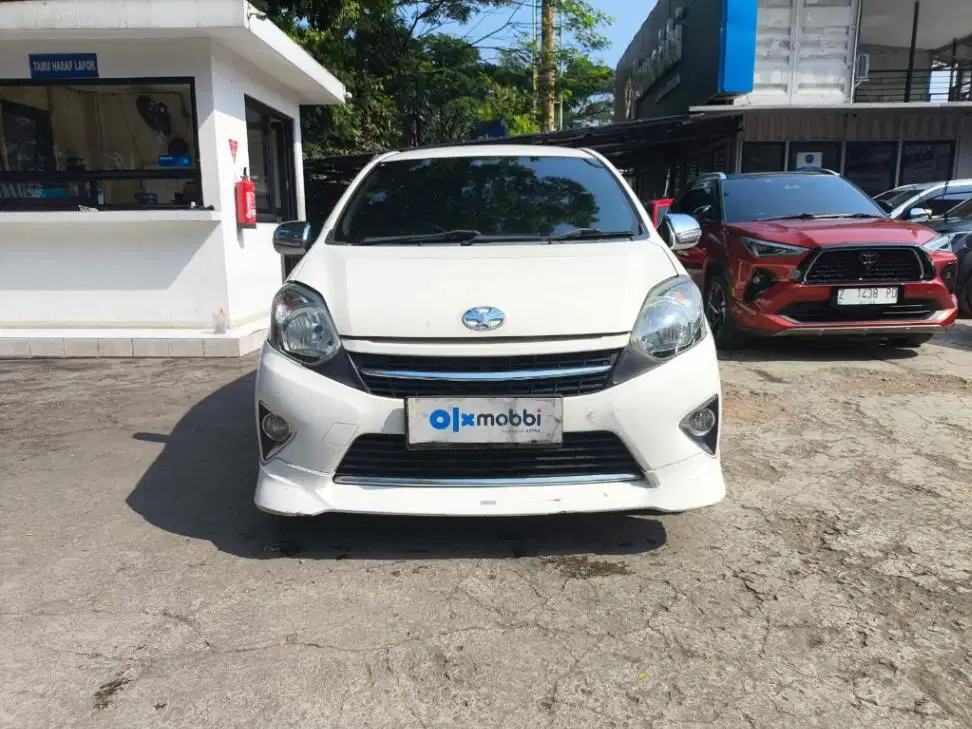 LOW DP Toyota Agya 1.0 G TRD Sportivo Bensin-MT 2015 0HL
