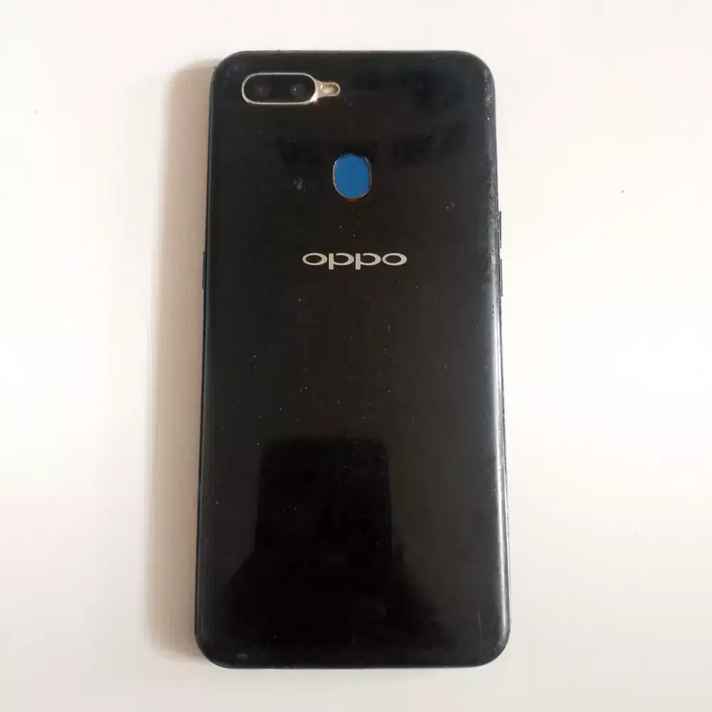 Oppo A5s ram 3/32 hp aja normal.