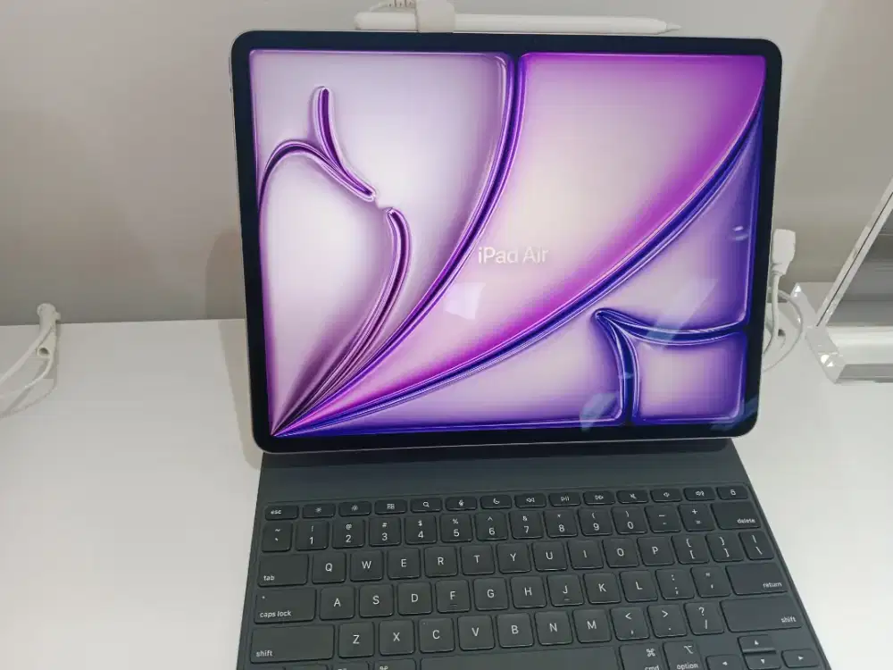 Ipad Air 13 inci