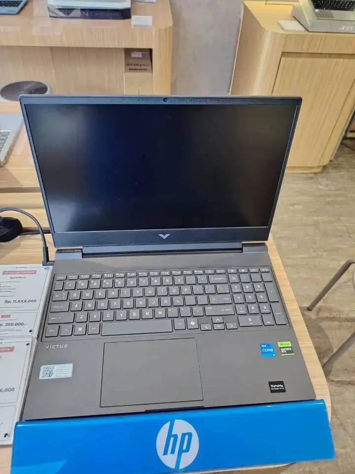 HP Victus 15 FA2900TX Intel Core i5-14450HX 24GB/512GB 15,6′′ RTX 4050
