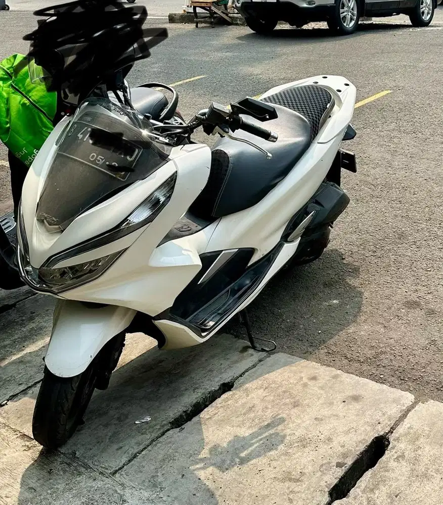 honda pcx 150 cbs