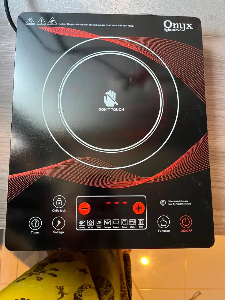 Kompor listrik induksi ONIX