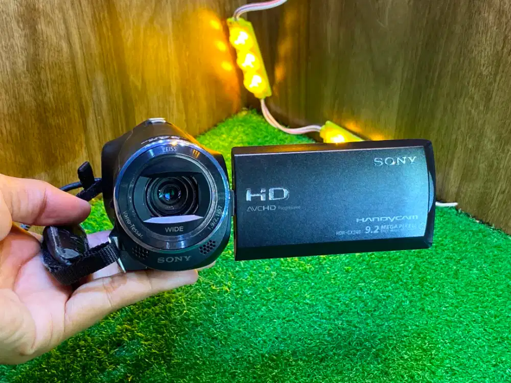 Handycam Sony CX240