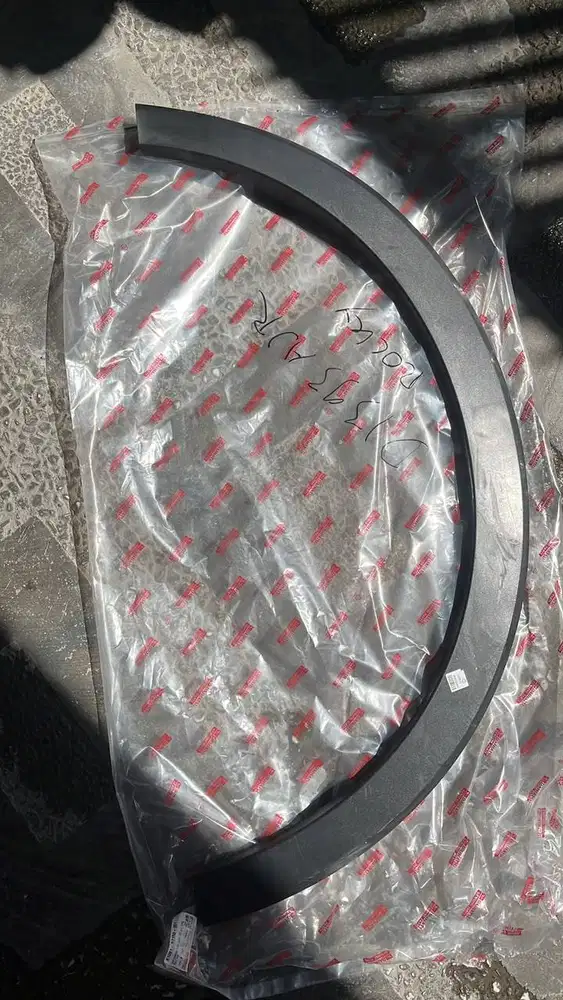 fender mobil daihatsu rocky