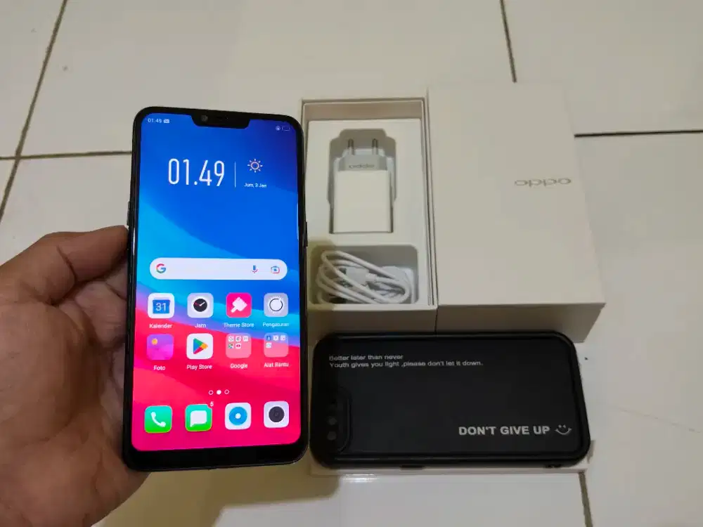OPPO A3S RAM 4GB / 64GB 4G LTE Duos 6.2in Face iD Normal No Minus