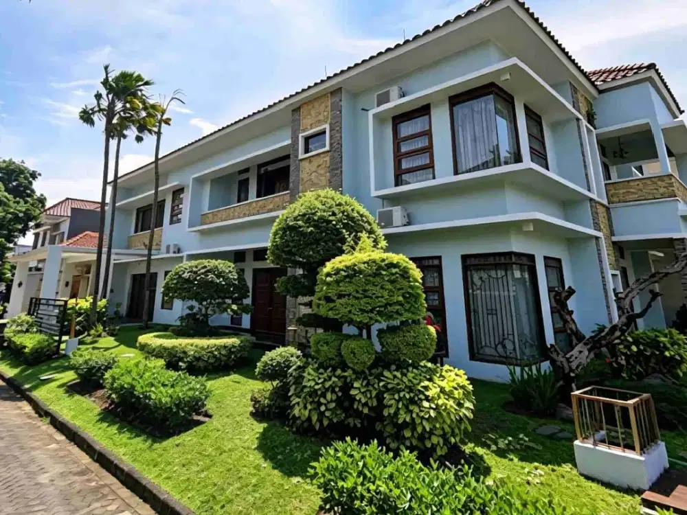 Luxury House Graha Estetika Tembalang, Posisi HOOK
