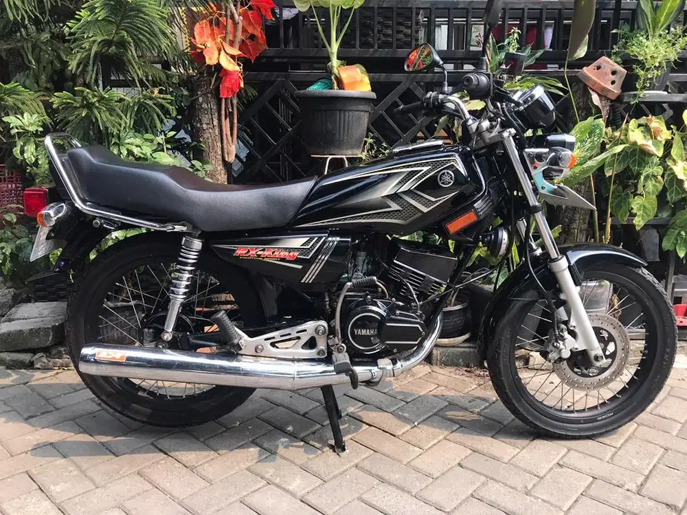 Yamaha RX King Hitam 2004 Black Mamba Tembus katalog
