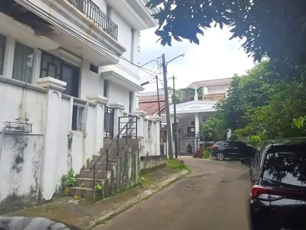 Dijual Rumah di Villa Melati Mas Teratai III