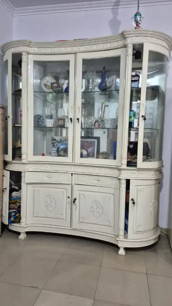 Jual Lemari Pajangan dan Cradensa kayu jati