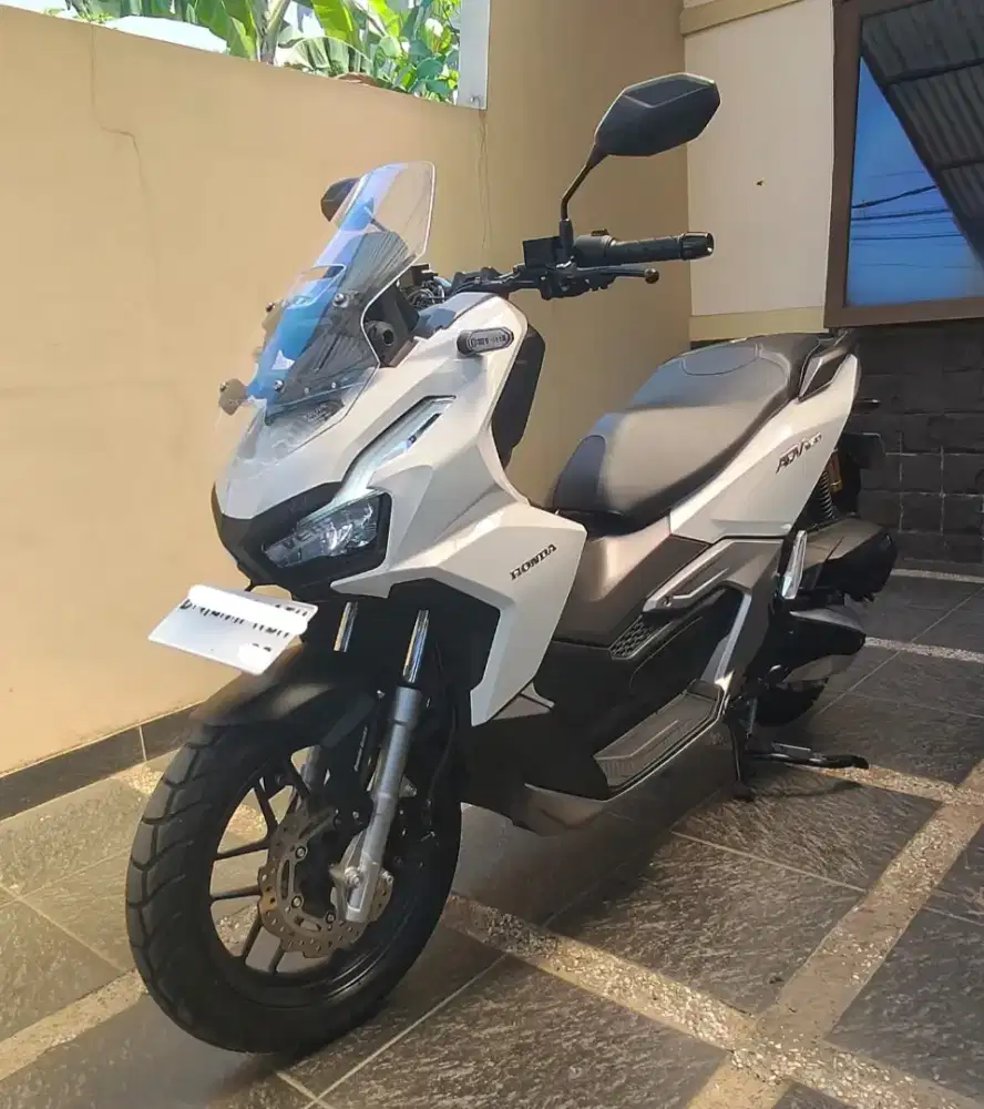 DIJUAL HONDA ADV 160 2023 CBS SANGAT ISTIMEWA