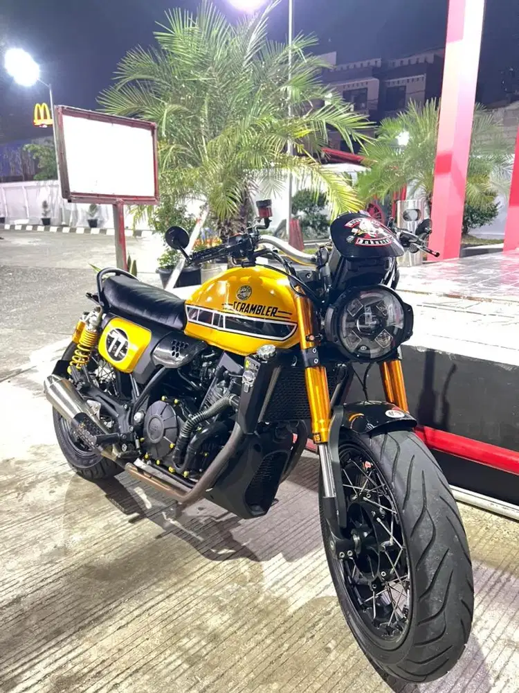 SCRAMBLER MOTORCYCLE SM SPORT SM3